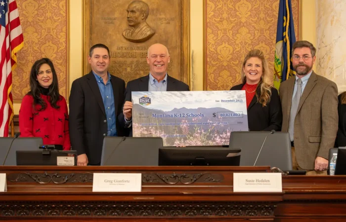 Secretary Christi Jacobsen’s Land Board motion supports nearly 50 jobs and generates revenue for Montana schools 8 Montana Secretary of State Christi Jacobsen and the Land Board receive a check for fiscal year 2025.