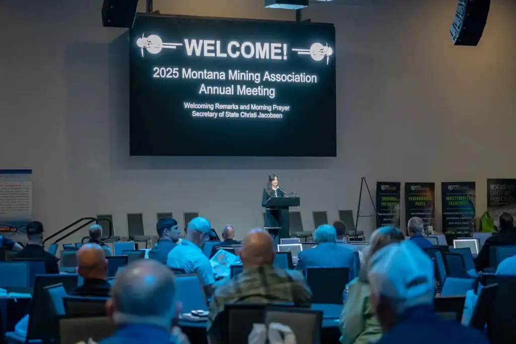 Montana Secretary of State Christi Jacobsen speaks to attendees of the 2025 Montana Mining Association annual meeting.