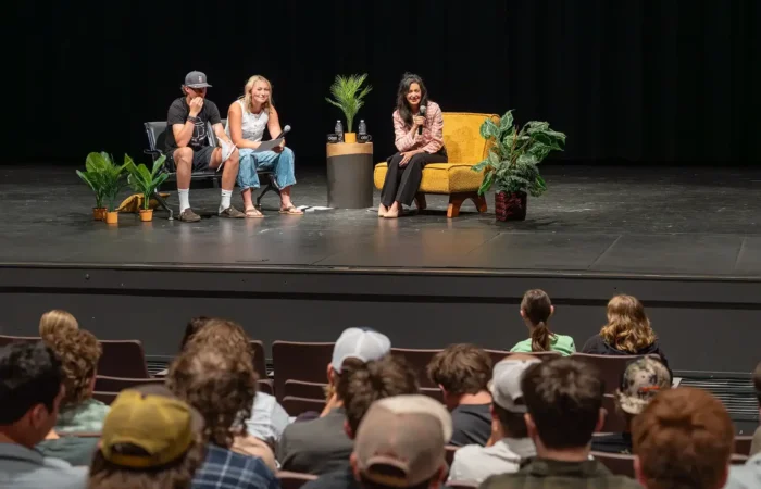 Civics conversation and record business growth: Secretary Christi Jacobsen engages with Bitterroot Valley students, businesses, and community members 5 Montana Secretary of State Christi Jacobsen visits with Hamilton High School seniors.