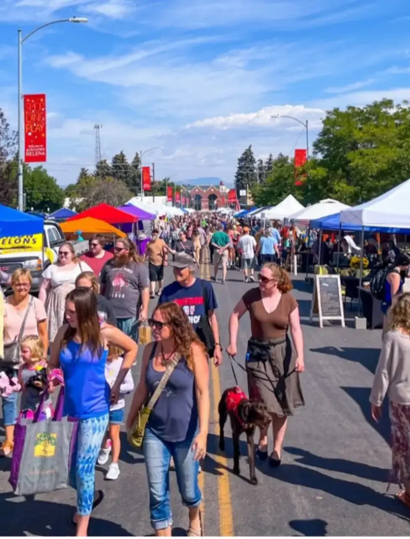 Secretary Jacobsen celebrates record-breaking Montana business momentum with more than 7,600 new registrations 1 A busy outdoor Montana farmers market.