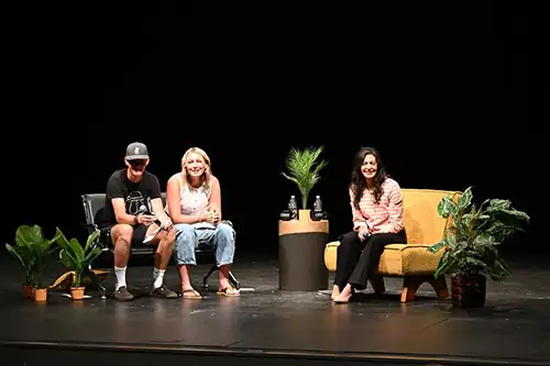 Secretary of State Christi Jacobsen visits with students from Hamilton High School.