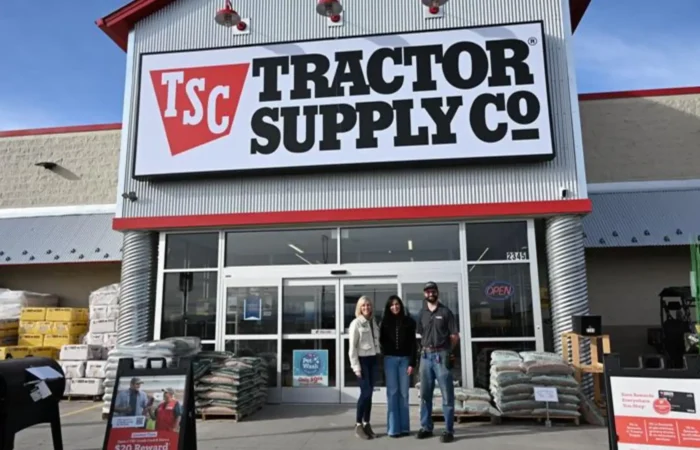 Secretary of State Christi Jacobsen highlighted the new Tractor Supply Co. Store in Helena